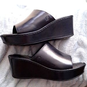 Born Platform Slides size 9 1/2 Black